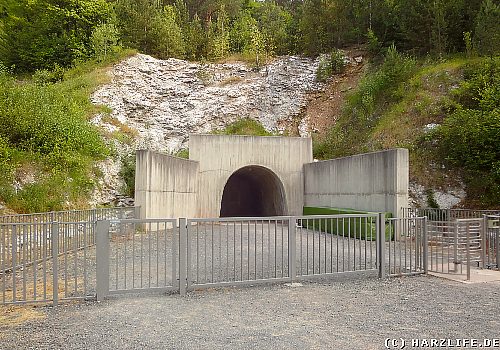 Gedenkst&auml;tte Mittelbau-Dora - Der Tunneleingang